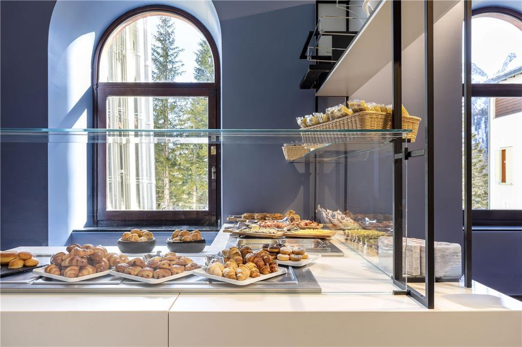 B&B Hotel Passo Tre Croci Cortina Cortina d'Ampezzo Restaurant photo